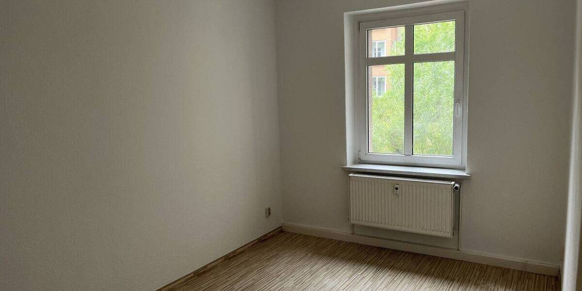 Etagenwohnung Halle (Saale) Lutherplatz - 3 Zimmer, 62 m&sup2;, 469&euro; | Angebot:26843825
