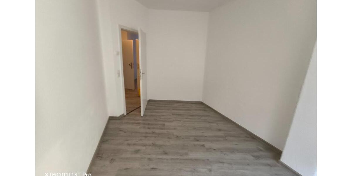Erdgeschoßwohnung Halle (Saale) Damaschkestraße - 2 Zimmer, 36 m&sup2;, 300&euro; | Angebot:24327906