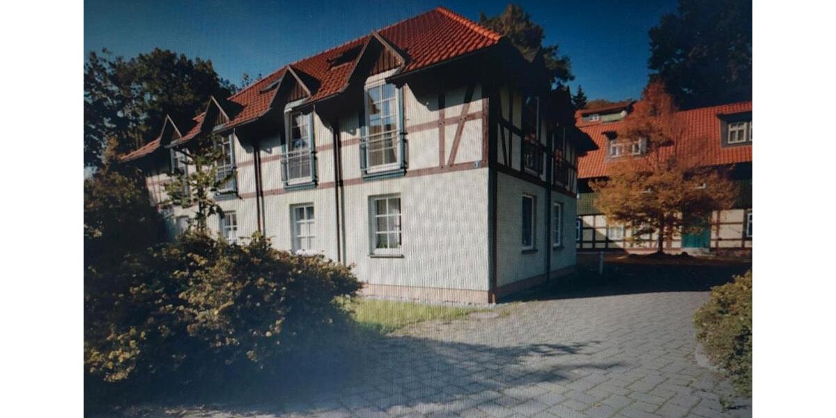 Erdgeschoßwohnung Halle (Saale) Damaschkestraße - 1 Zimmer, 18 m&sup2;, 384&euro; | Angebot:25362578