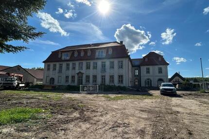 Wohnung Teutschenthal - 4 Zimmer, 109 m&sup2;, 1.250&euro; | Angebot:25252576