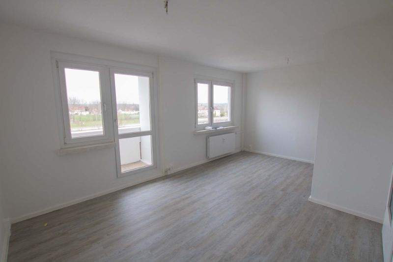 Etagenwohnung Halle (Saale) Heide Nord - 6 Zimmer, 113 m&sup2;, 567&euro; | Angebot:25317619