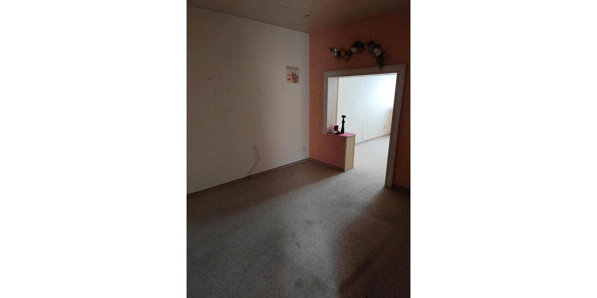 Reihenhaus Gerbstedt - 6 Zimmer, 140 m&sup2;, 840&euro; | Angebot:27533173