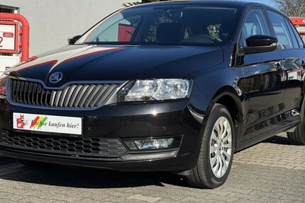 Skoda Rapid Spaceback /Touc/DAB/Tempo/Klimaauto/PDC