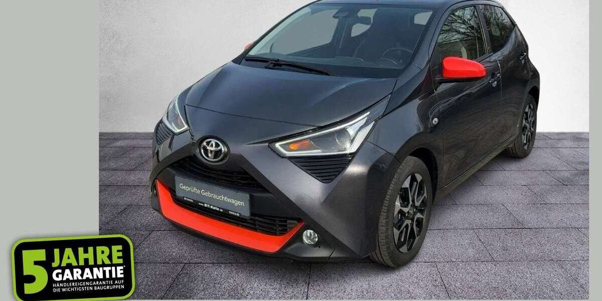 Toyota Aygo 39.423 km 10.870 &euro; Halle 06130