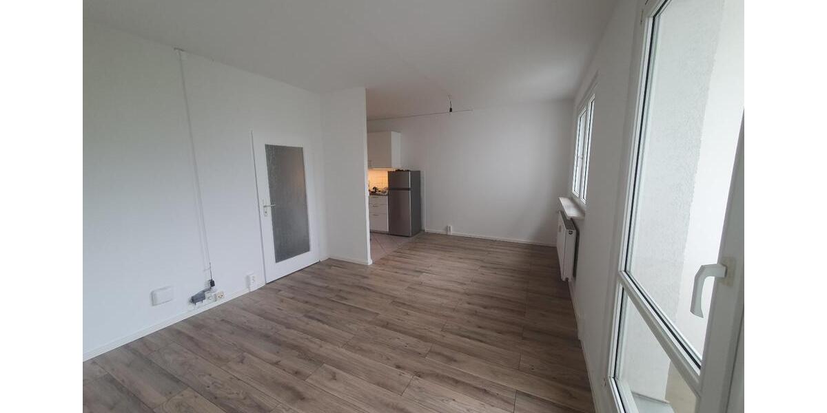 Etagenwohnung Halle (Saale) Halle-Neustadt - 3 Zimmer, 56 m&sup2;, 417&euro; | Angebot:26680668