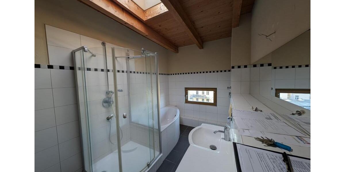 Dachgeschoßwohnung Halle (Saale) Nietleben - 2 Zimmer, 120 m&sup2;, 1.140&euro; | Angebot:25782202