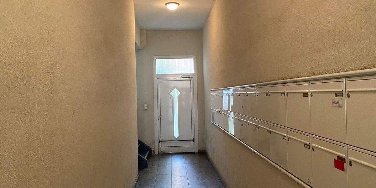Etagenwohnung Halle (Saale) Altstadt - 3 Zimmer, 75 m&sup2;, 600&euro; | Angebot:26170816