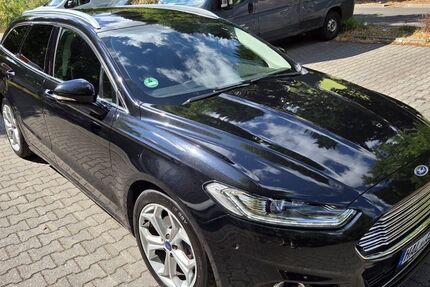 Ford Mondeo 140.000 km 12.999 &euro; Halle Saale 06124