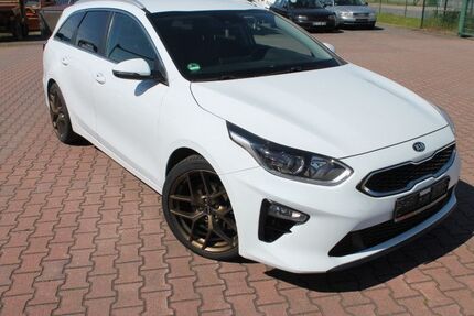 Kia ceed Sportswagon 105.000 km 13.990 &euro; Barnstädt 06268