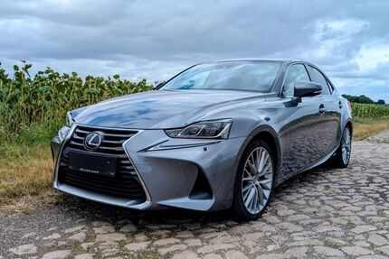 Lexus IS 300 97.800 km 22.900 &euro; Landsberg 06188