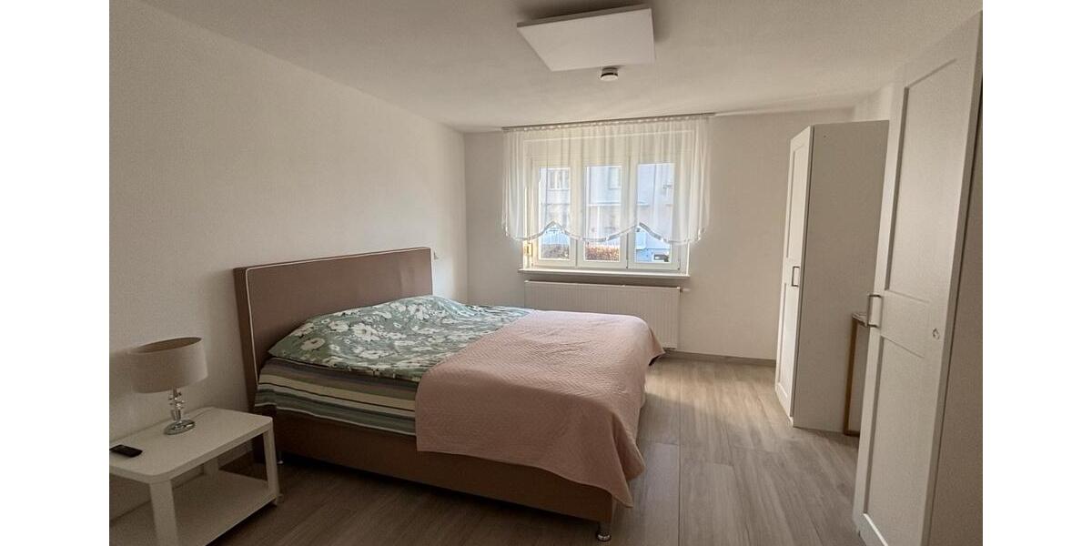 Etagenwohnung Halle (Saale) Damaschkestraße - 4 Zimmer, 90 m&sup2;, 220.000&euro; | Angebot:25870122
