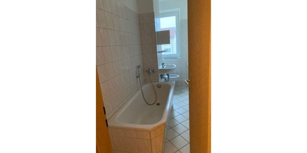 Etagenwohnung Lutherstadt Eisleben - 3 Zimmer, 59 m&sup2;, 355&euro; | Angebot:25739847