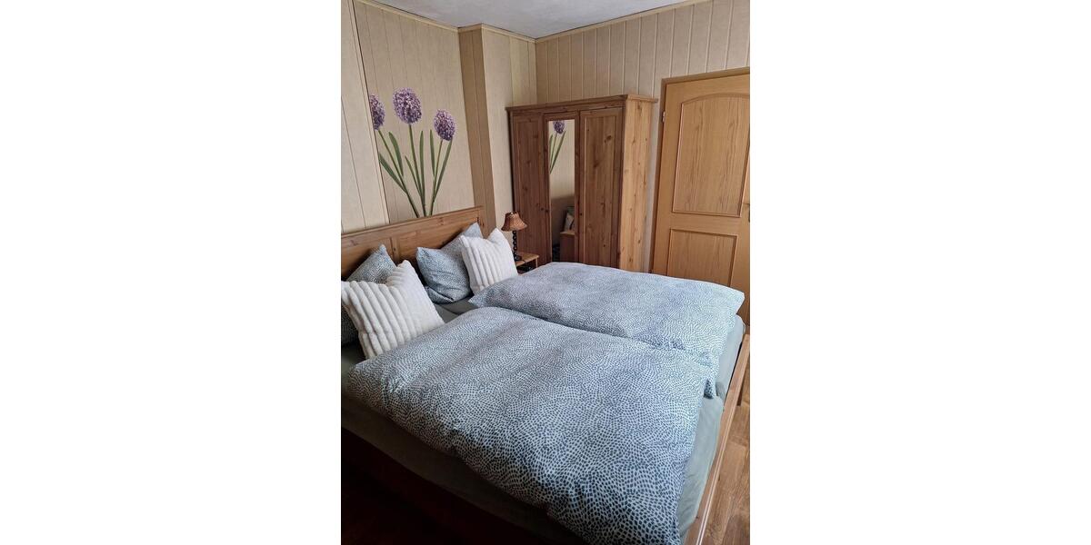 Reihenhaus Gerbstedt - 10 Zimmer, 250 m&sup2;, 149.999&euro; | Angebot:25614649