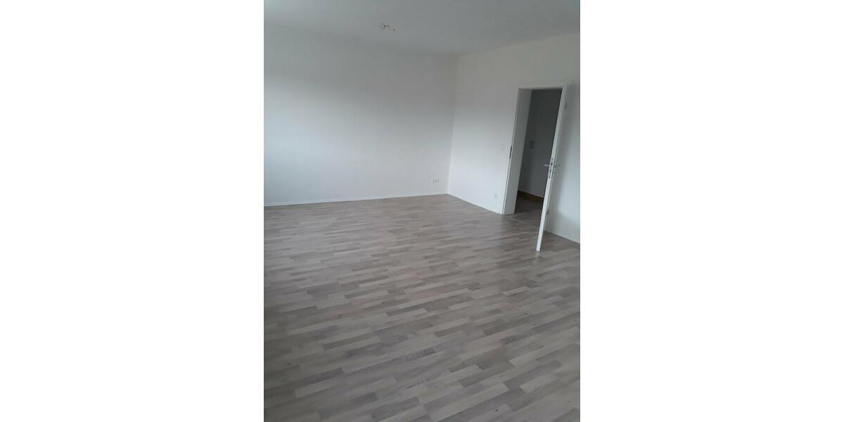 Etagenwohnung Teutschenthal - 3 Zimmer, 68 m&sup2;, 380&euro; | Angebot:17332207