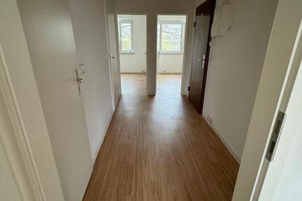 Wohnung Halle (Saale) Halle-Neustadt - 2 Zimmer, 59 m&sup2;, 526&euro; | Angebot:26325712