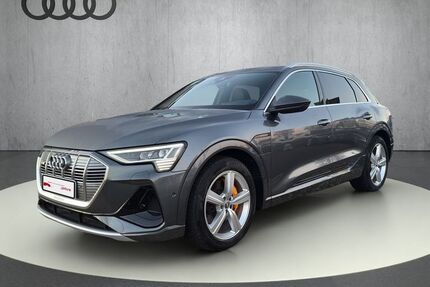 Audi e-tron 33.800 km 35.980 &euro; Halle 06122