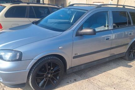 Opel Astra 194.935 km 2.500 € Halle 06124