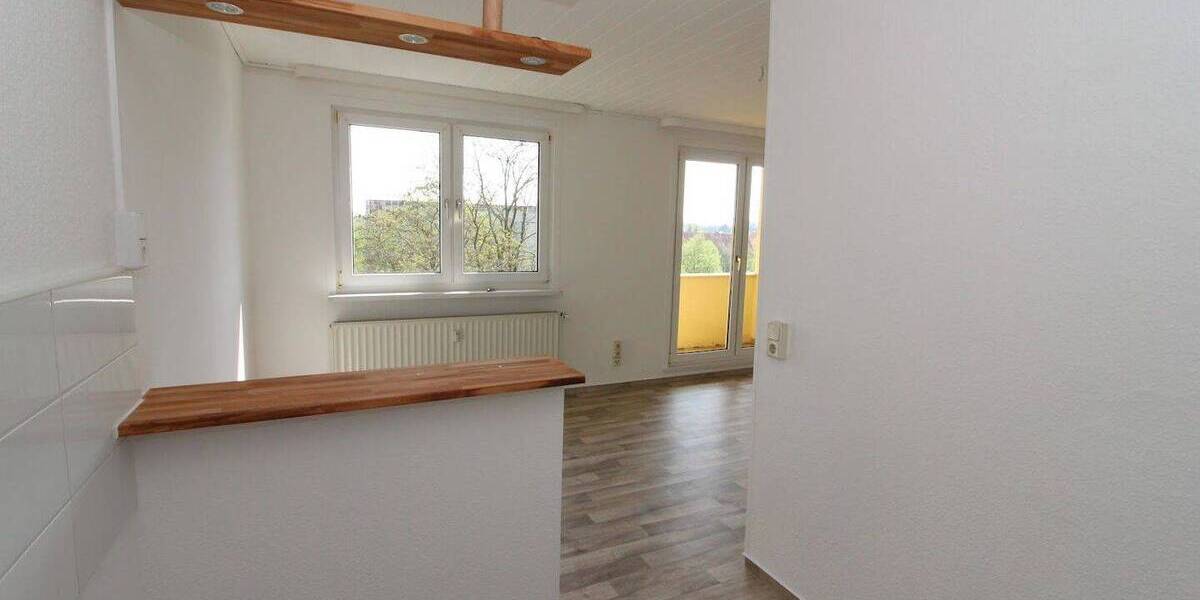 Etagenwohnung Bitterfeld-Wolfen Wolfen - 3 Zimmer, 57 m&sup2;, 337&euro; | Angebot:26797071
