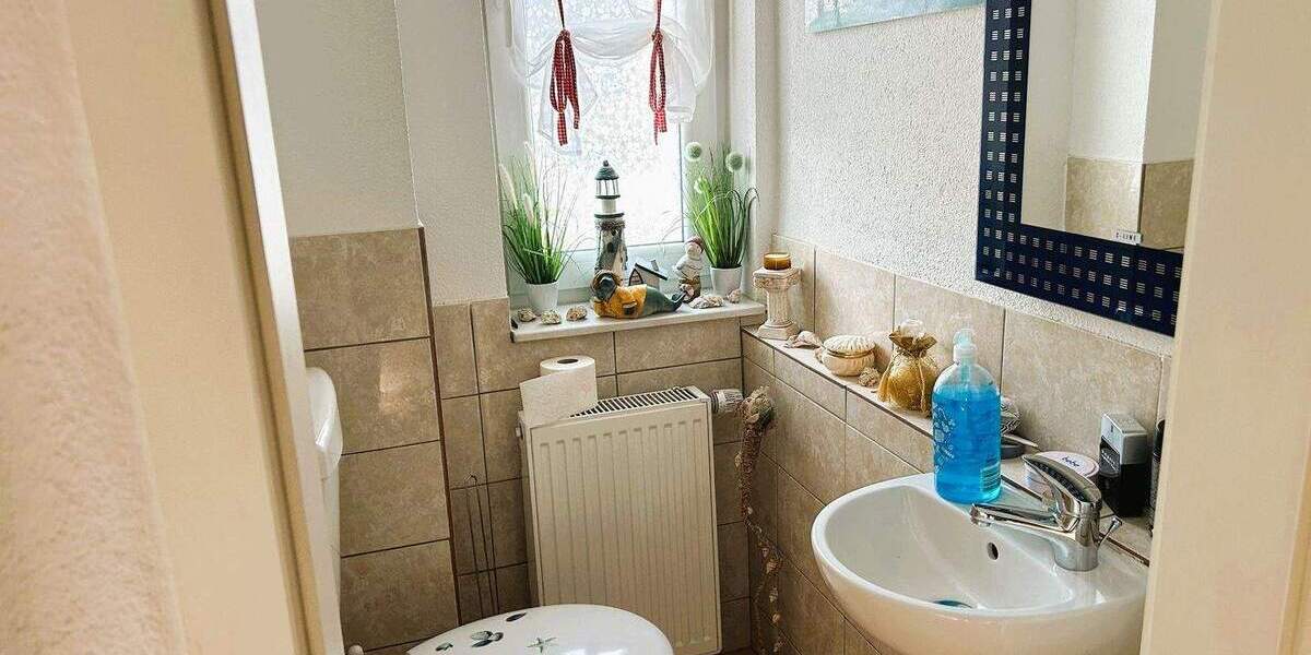 Einfamilienhaus Seegebiet Mansfelder Land Hornburg - 4 Zimmer, 115 m&sup2;, 180.000&euro; | Angebot:26092451