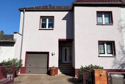 Haus Halle (Saale) Büschdorf - 5 Zimmer, 133 m&sup2;, 385.000&euro; | Angebot:26202027