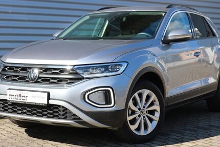 VW T-Roc 8.425 km 26.830 € Delitzsch 04509
