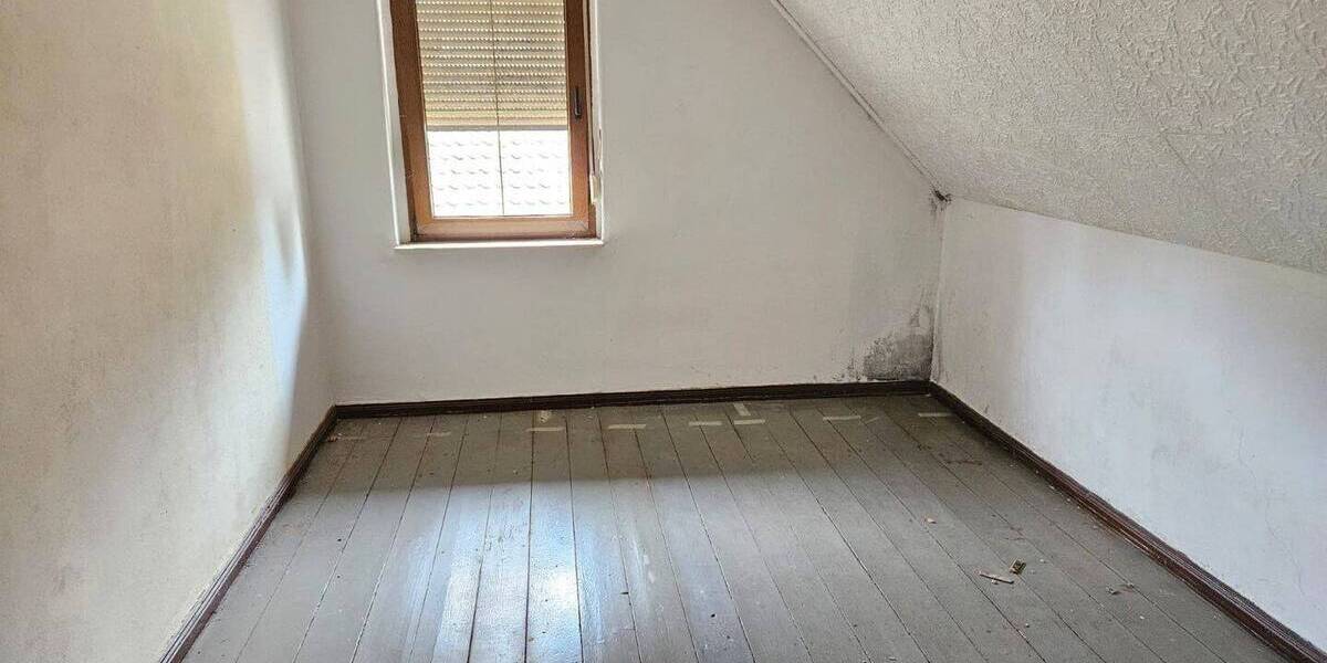 Einfamilienhaus Lutherstadt Eisleben - 4 Zimmer, 75 m&sup2;, 29.500&euro; | Angebot:24532063