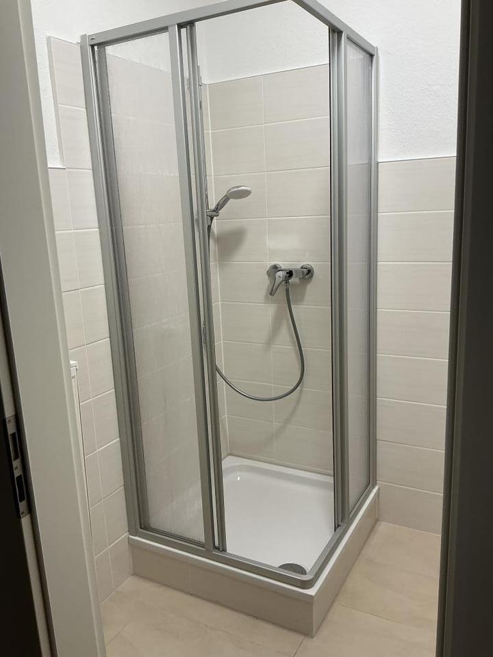 Gemütliche Etagenwohnung in Halle (Saale) - Perfekt für Singles oder Paare zimmer