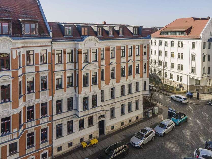 Bezugsfreie Eigentumswohnung mit Altbaucharme in Reudnitz