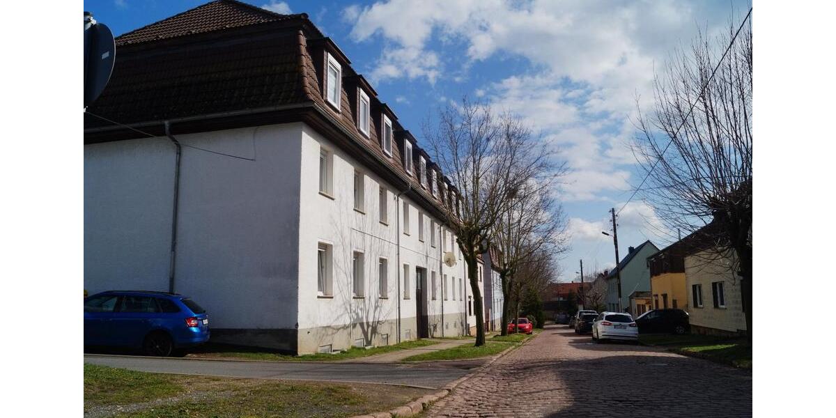 Etagenwohnung Teutschenthal - 2 Zimmer, 40 m&sup2;, 300&euro; | Angebot:25269842