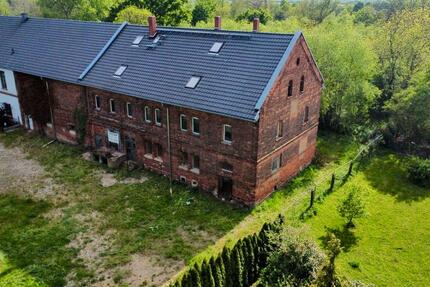 Haus Rackwitz - 20 Zimmer, 800 m&sup2;, 150.000&euro; | Angebot:25101086