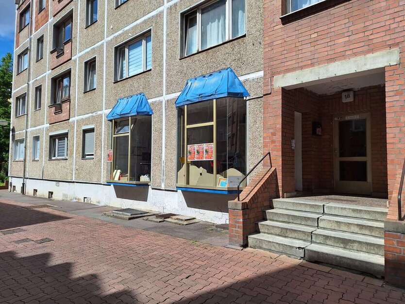 Büro in Halle 440 € 62.56 m²