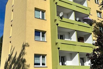 Wohnung Halle (Saale) Damaschkestraße - 1 Zimmer, 30 m&sup2;, 276&euro; | Angebot:24872017