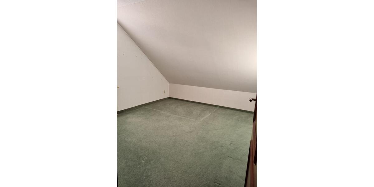 Einfamilienhaus Bitterfeld-Wolfen Wolfen - 4 Zimmer, 135 m&sup2;, 379.000&euro; | Angebot:26146184