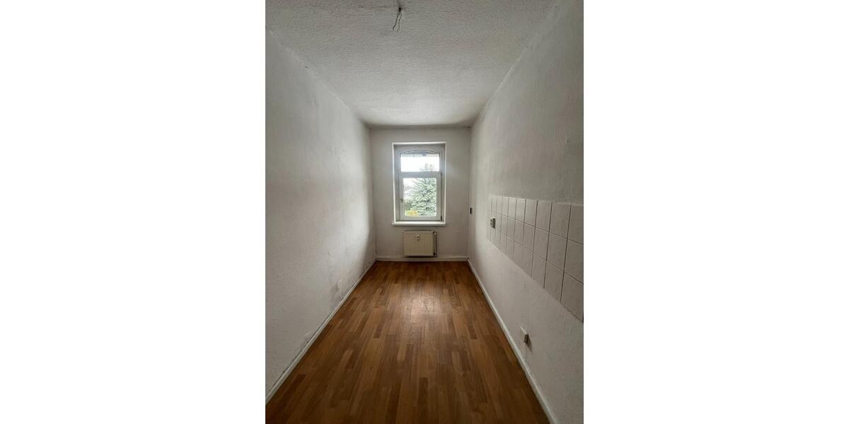 Dachgeschoßwohnung Sandersdorf-Brehna Brehna - 2 Zimmer, 49 m&sup2;, 302&euro; | Angebot:24688593