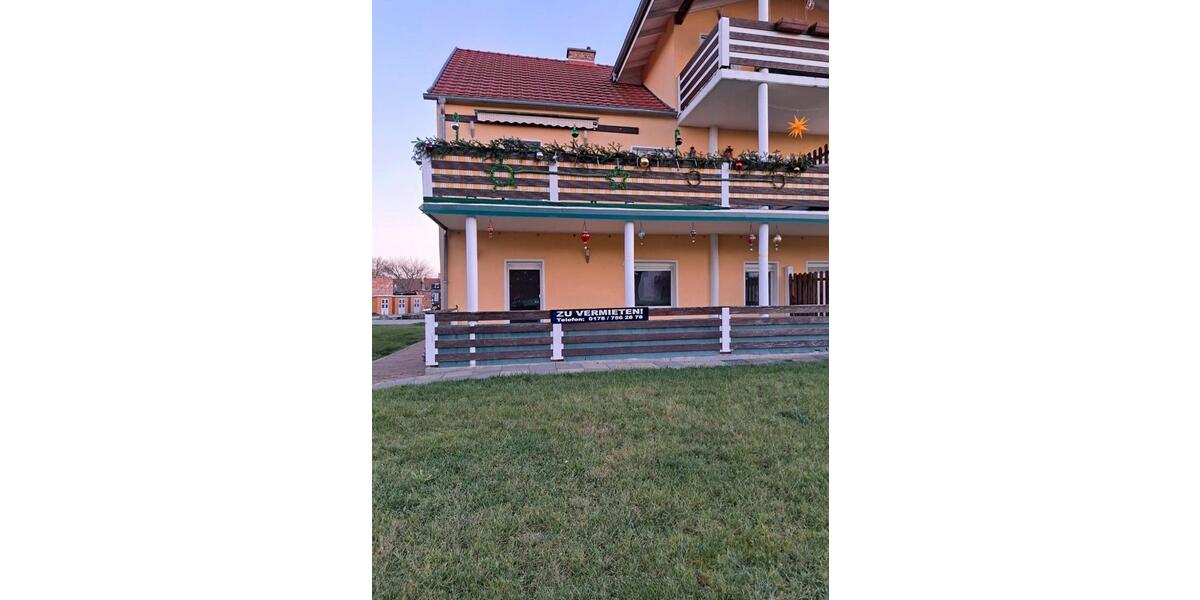 Erdgeschoßwohnung Leuna - 3 Zimmer, 77 m&sup2;, 650&euro; | Angebot:25159464