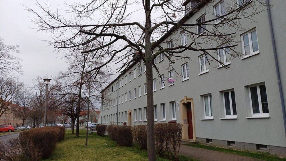 Etagenwohnung Merseburg Geusa - 3 Zimmer, 52 m&sup2;, 313&euro; | Angebot:26751175