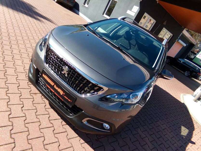 Peugeot 2008 28.500 km 11.511 € Leipzig 04289