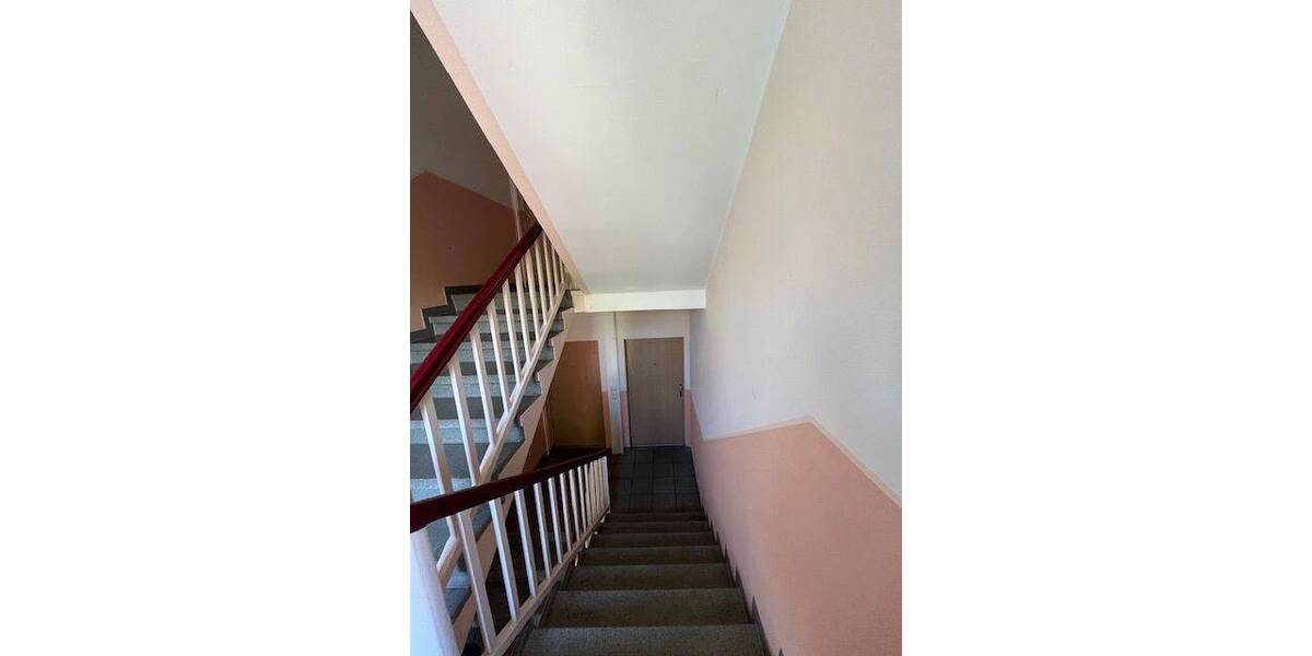 Etagenwohnung Halle (Saale) Freiimfelde - 3 Zimmer, 65 m&sup2;, 100.000&euro; | Angebot:26220470