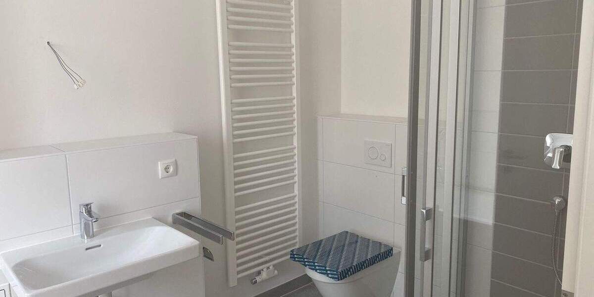 Etagenwohnung Halle (Saale) Innenstadt - 5 Zimmer, 117 m&sup2;, 1.455&euro; | Angebot:25797440