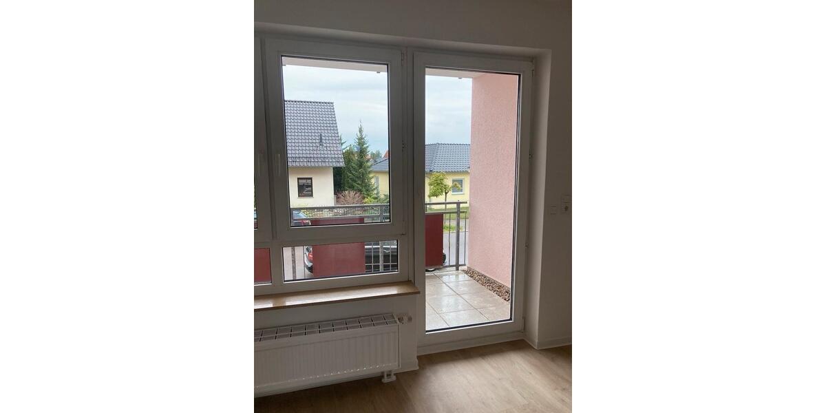 Hochparterre Kabelsketal - 2 Zimmer, 55 m&sup2;, 135.000&euro; | Angebot:27299582