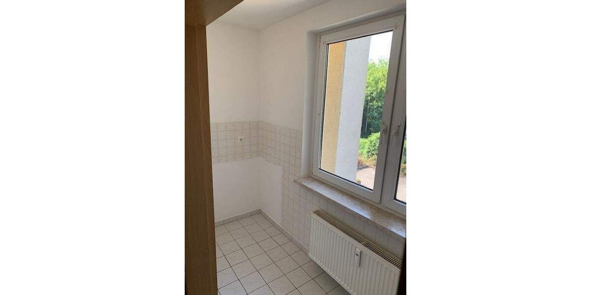 Etagenwohnung Halle (Saale) Radewell-Osendorf - 2 Zimmer, 50 m&sup2;, 400&euro; | Angebot:26909140