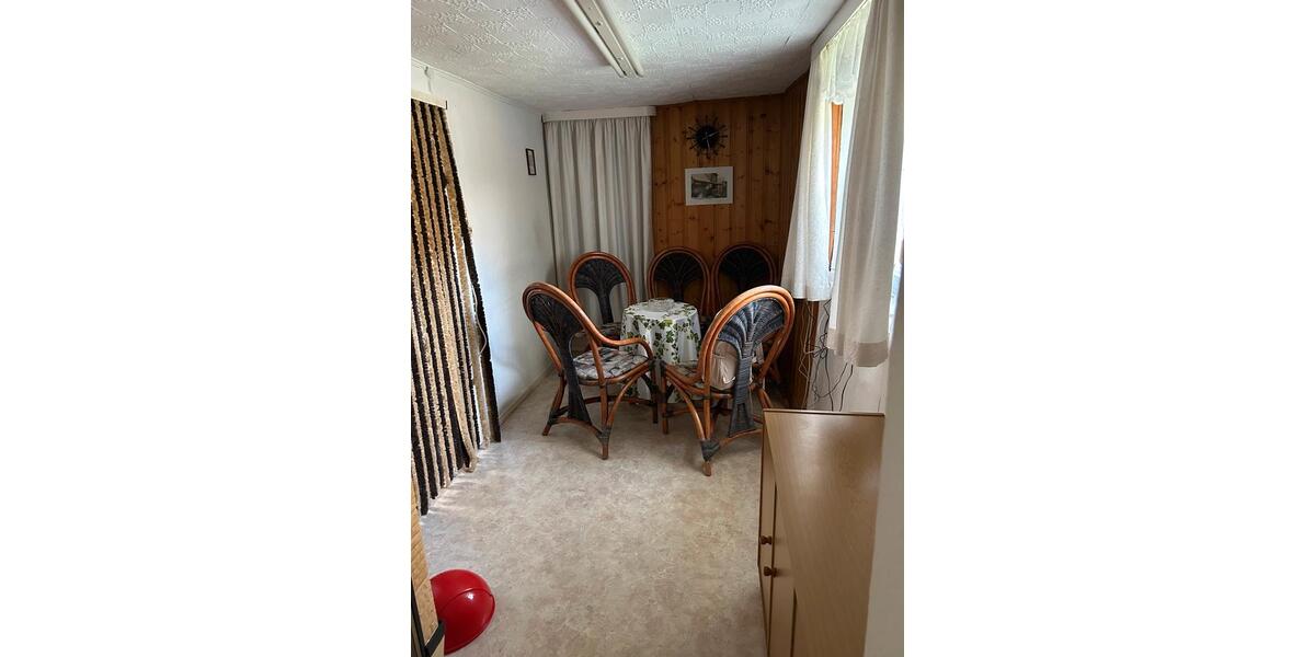 Einfamilienhaus Bad Dürrenberg - 3 Zimmer, 74 m&sup2;, 60.000&euro; | Angebot:25263084