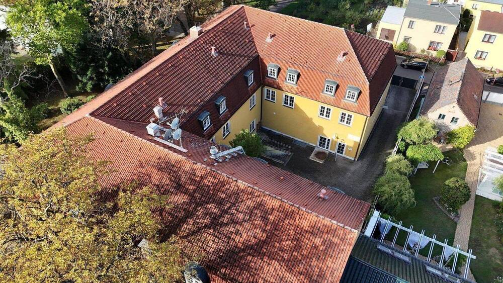 Mehrfamilienhaus, Wohnhaus Markranstädt Quesitz - 6 Zimmer, 2 m&sup2;, 2.800.000&euro; | Angebot:26257730