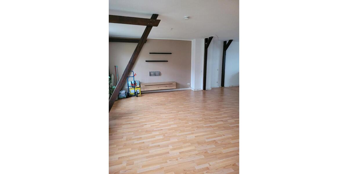 Dachgeschoßwohnung Halle (Saale) Am Wasserturm/Thaerviertel - 3 Zimmer, 98 m&sup2;, 883&euro; | Angebot:26564624