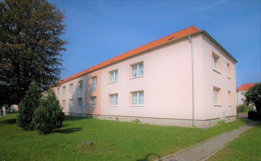 Wohnung zum Mieten in Braunsbedra 513 € 85.41 m²