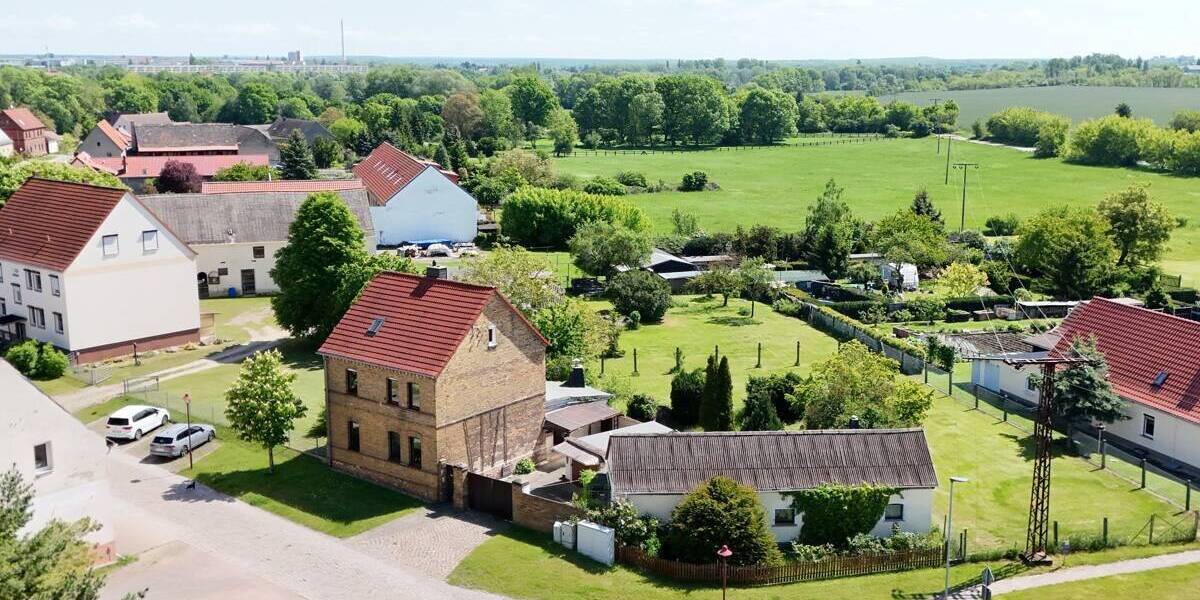 Einfamilienhaus Bitterfeld-Wolfen Reuden a d Fuhne - 6 Zimmer, 131 m&sup2;, 139.000&euro; | Angebot:26840761