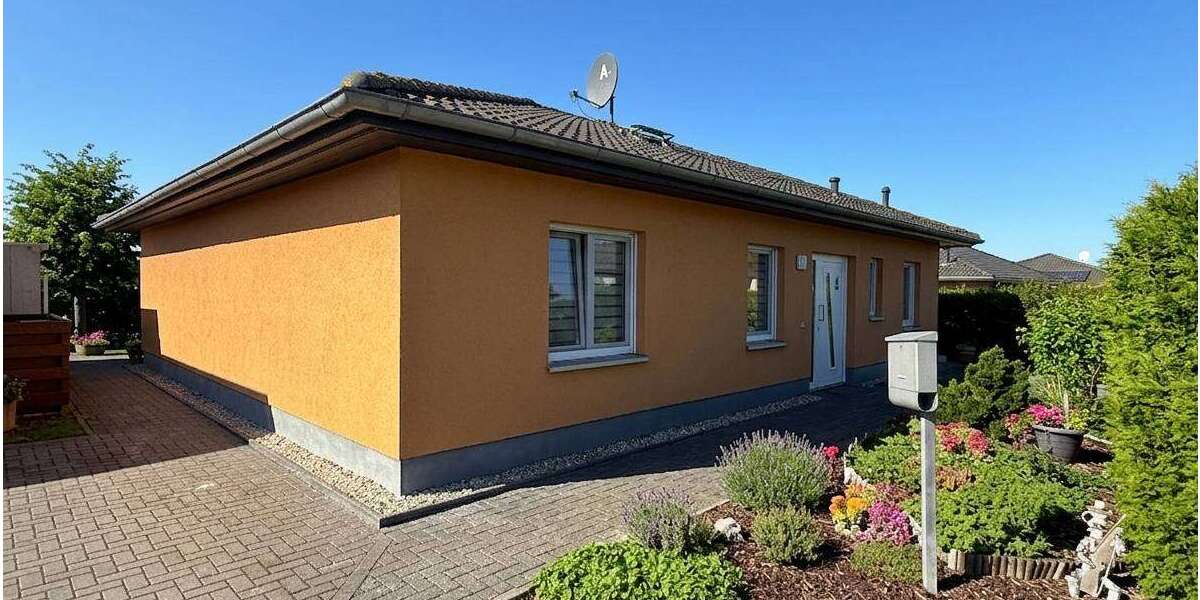 Einfamilienhaus Bitterfeld-Wolfen Wolfen - 3 Zimmer, 113 m&sup2;, 265.000&euro; | Angebot:26503596