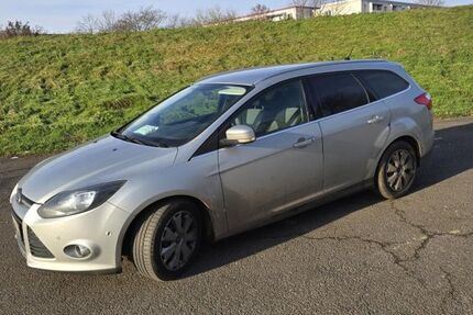 Ford Focus 350.000 km 1.700 &euro; Halle 06118