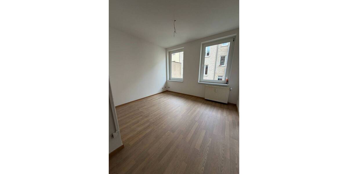 Zimmer Halle (Saale) Innenstadt - 2 Zimmer, 47 m&sup2;, 380&euro; | Angebot:26274869