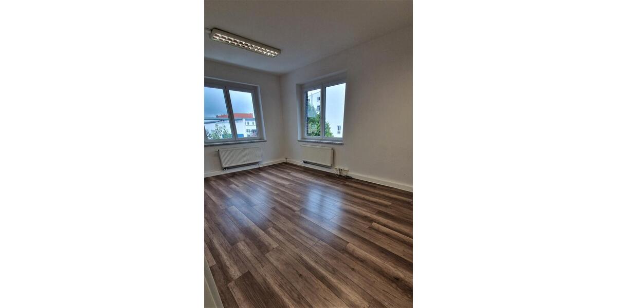 Gewerbeobjekt Halle (Saale) Büschdorf - 590&euro; | Angebot:26260923